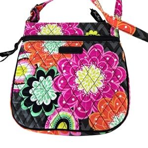 Vera Bradley Ziggy Zinnia Quilted Paisley Crossbody Bag Purse